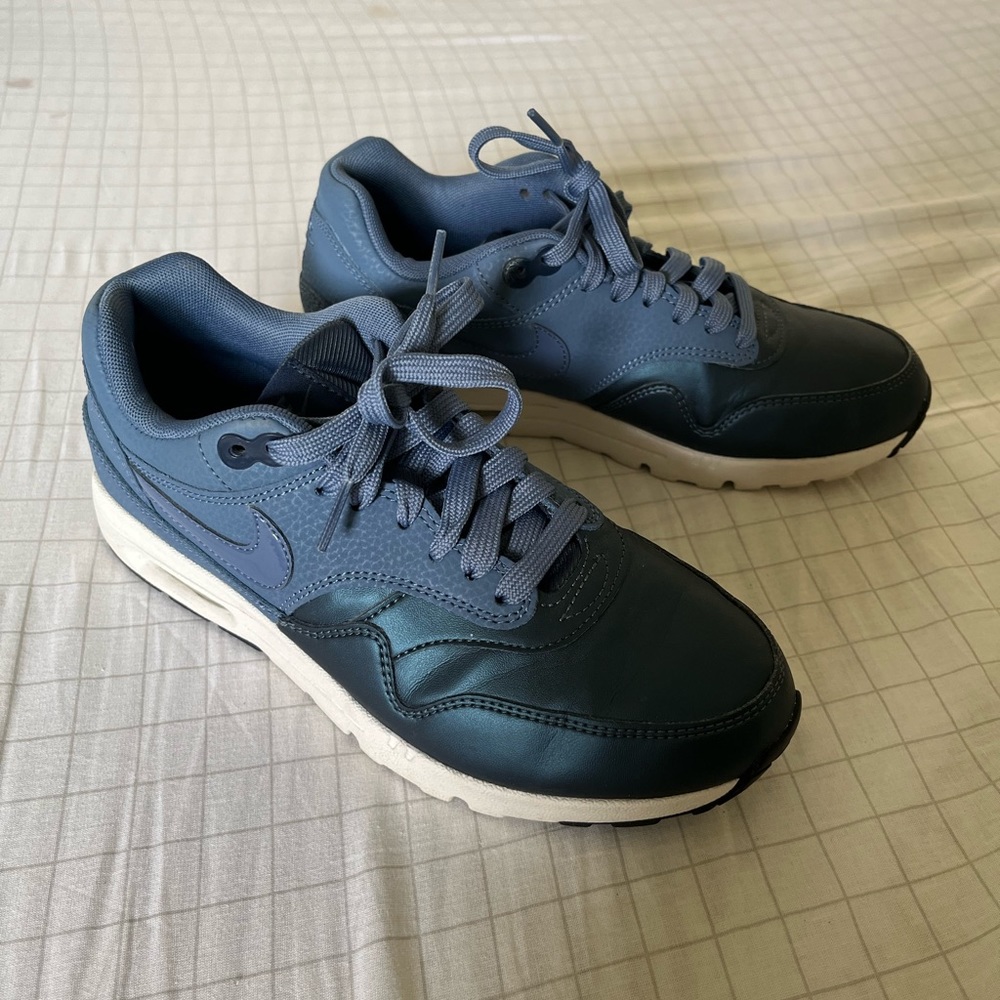 Nike Air Max 1 Ultra Ocean Fog Womens Size 7